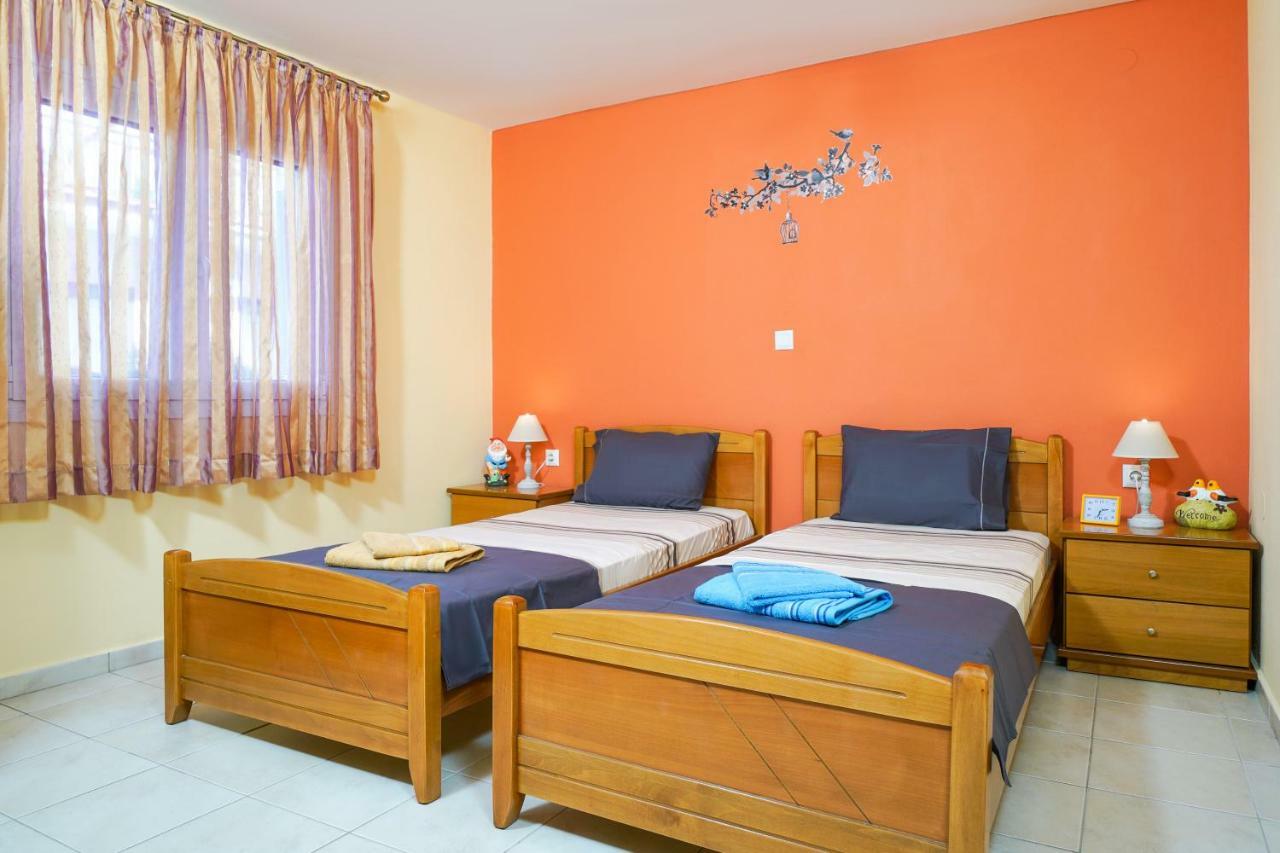 Thomas Apartments Скала-Маріон Екстер'єр фото